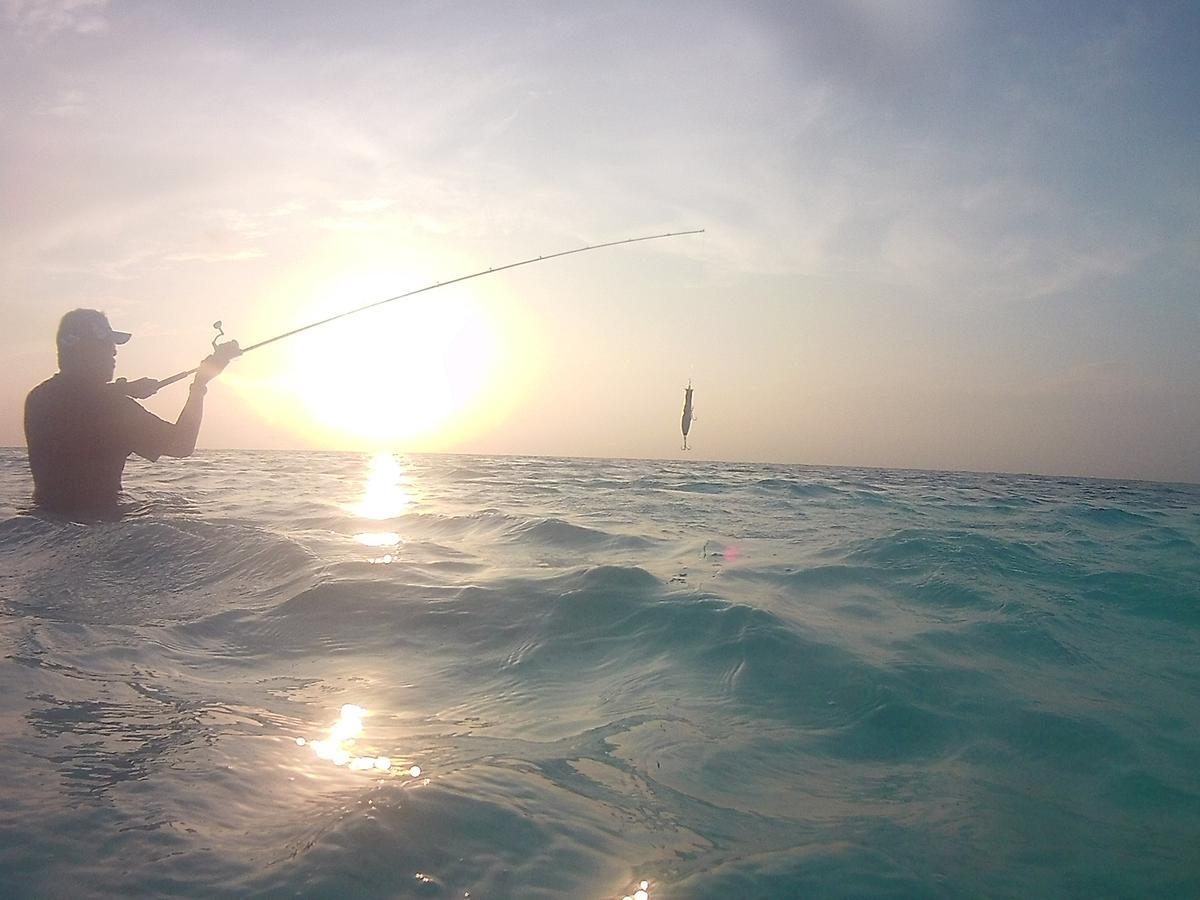 Noovilu Suites Maldives Mahibadhoo Екстериор снимка