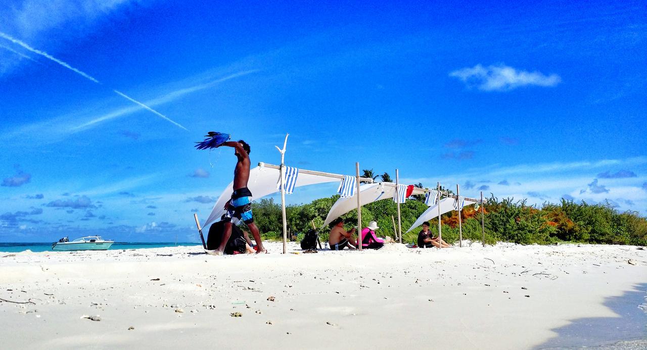 Noovilu Suites Maldives Mahibadhoo Екстериор снимка