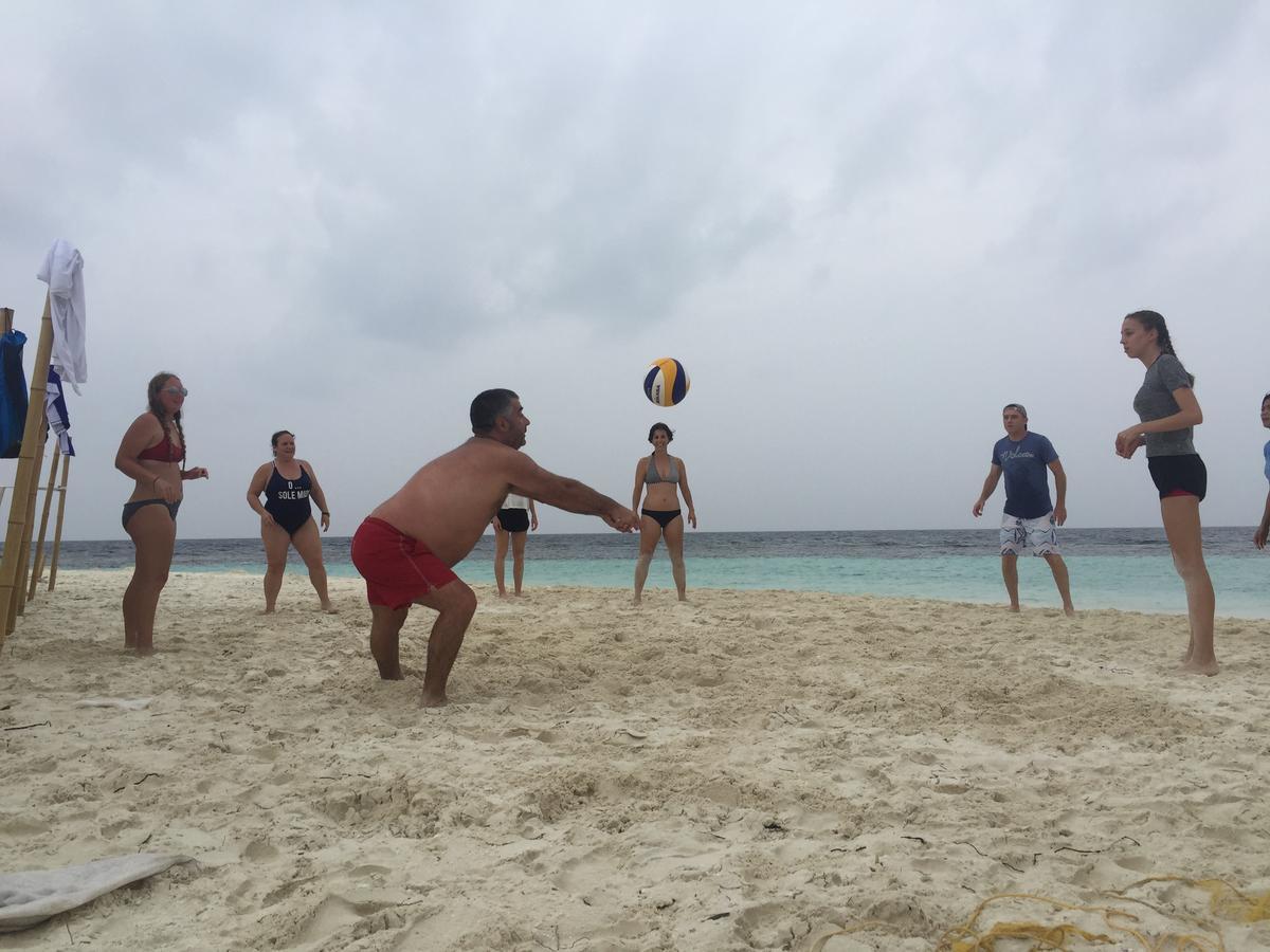 Noovilu Suites Maldives Mahibadhoo Екстериор снимка