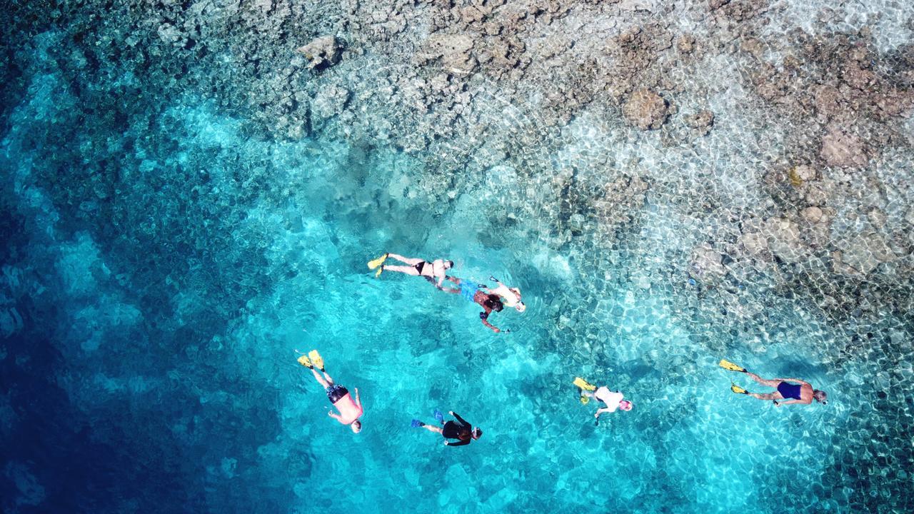 Noovilu Suites Maldives Mahibadhoo Екстериор снимка