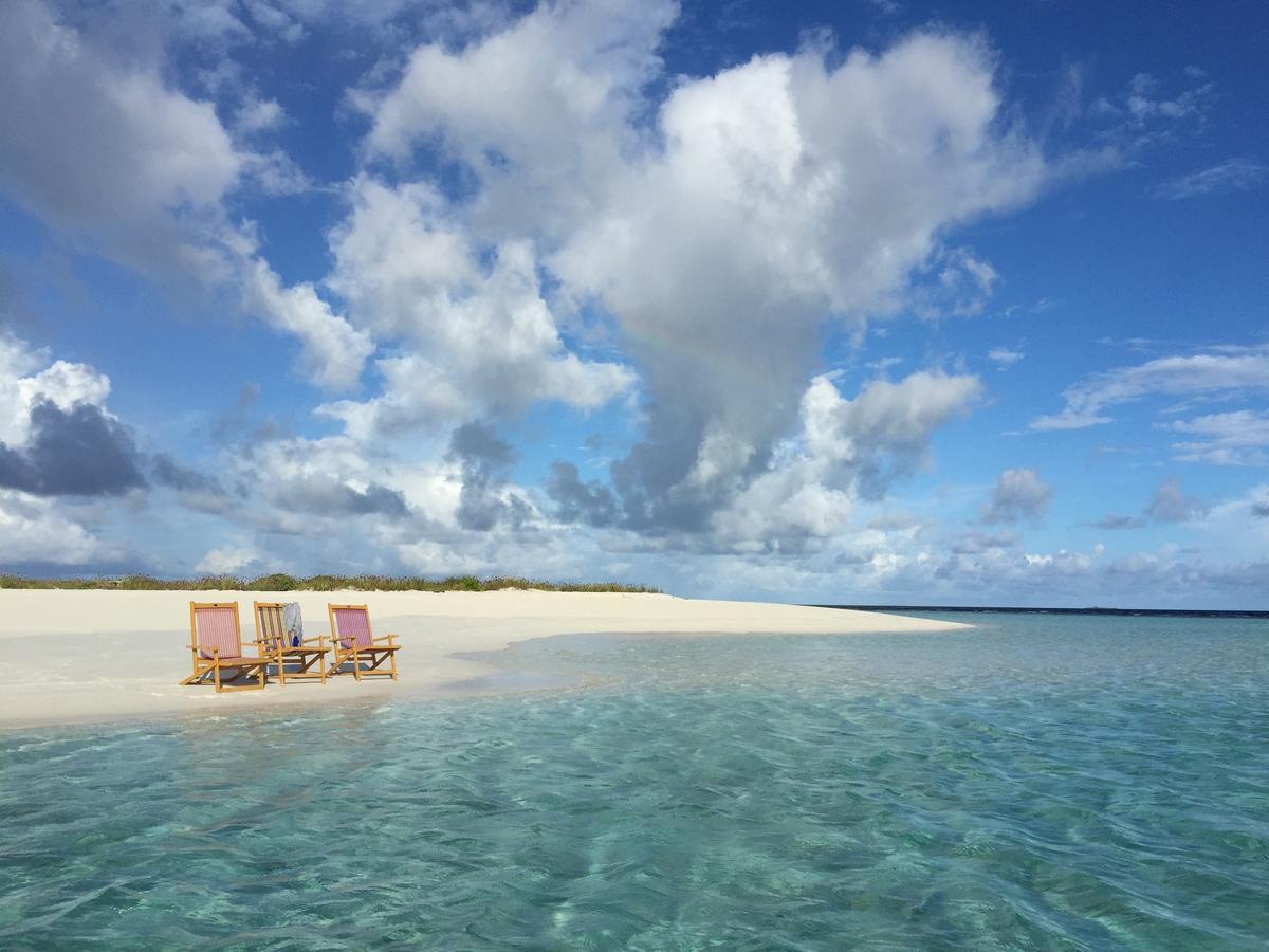 Noovilu Suites Maldives Mahibadhoo Екстериор снимка